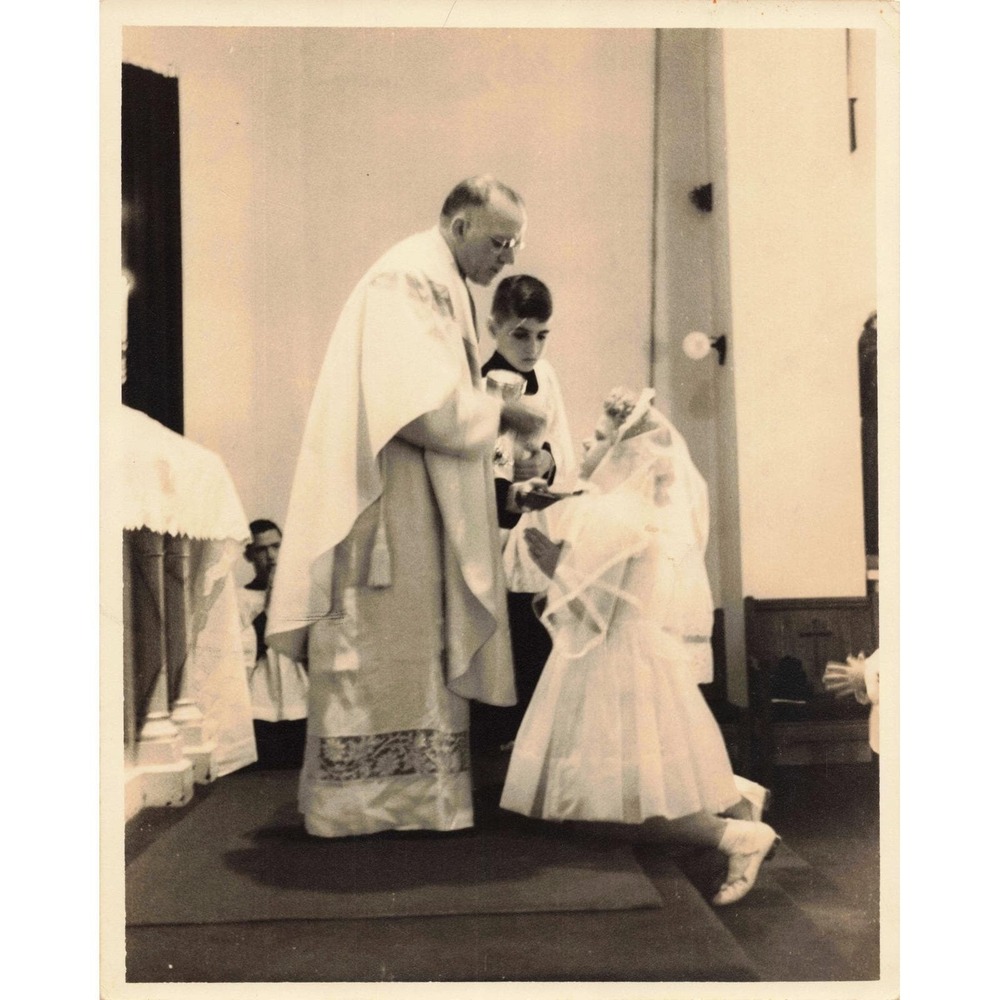 1940's Eufaula, Alabama Vintage First Communion Photo Girl Priest Church 8 x 10 - Picture 1 of 2